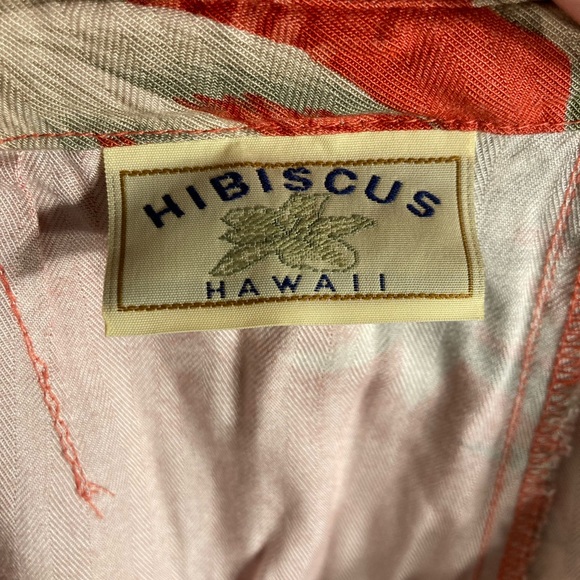 Vintage Hibiscus Hawaii shorts - Picture 9 of 12